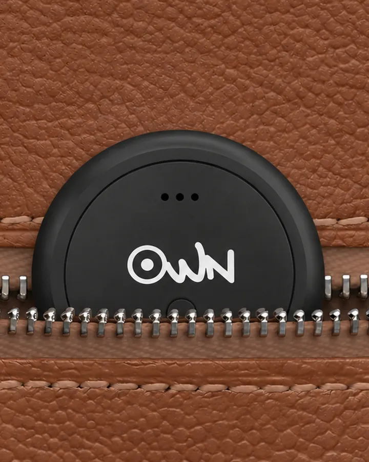 Pouch or wallet · Tucked inside